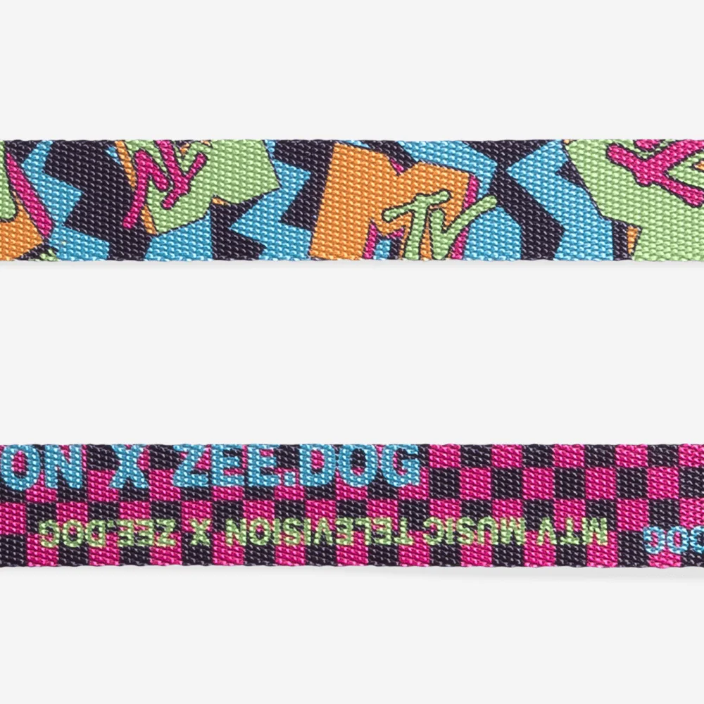 Guia para Cachorros Zee.Dog X MTV